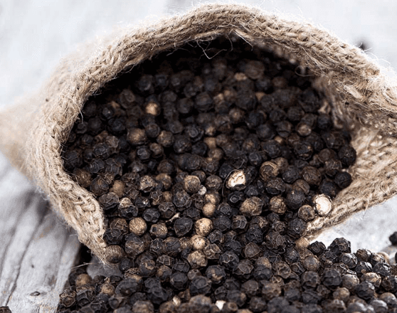 black-pepper2