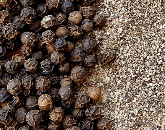 black-pepper4